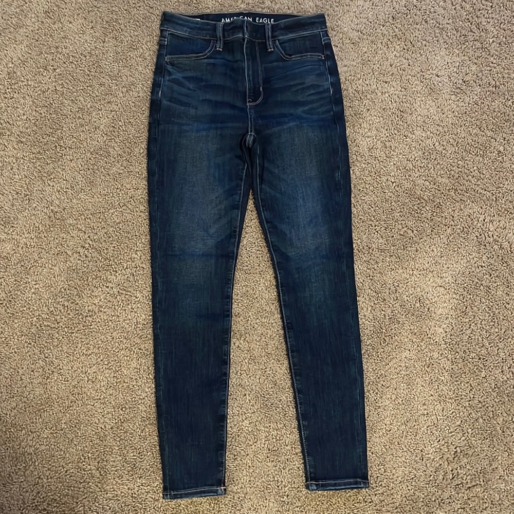 Women’s American Eagle jeans